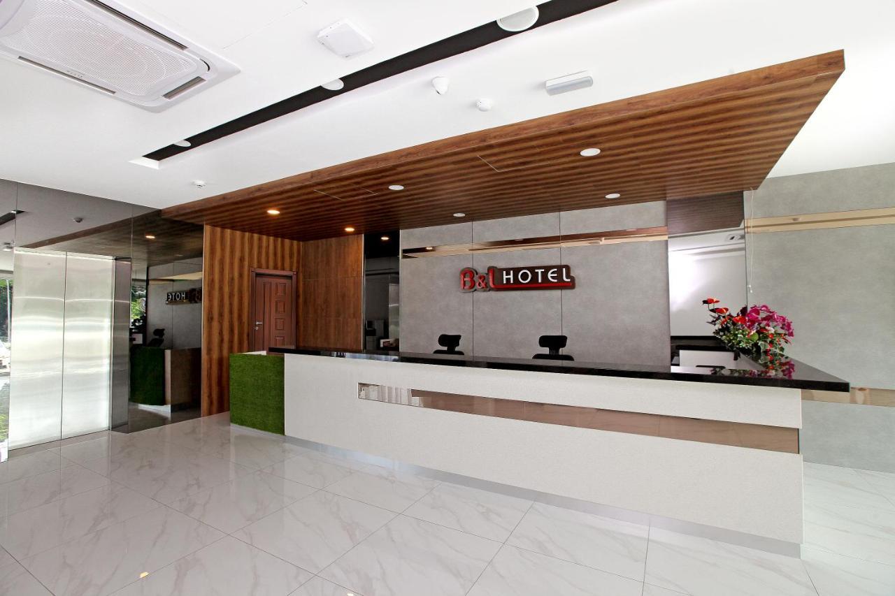 B&L Hotel Sungkai Esterno foto