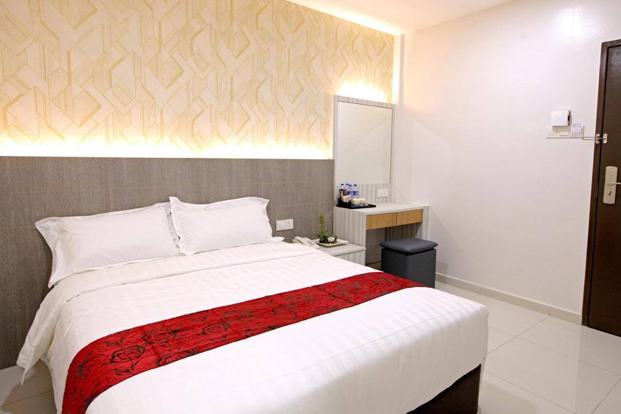 B&L Hotel Sungkai Esterno foto