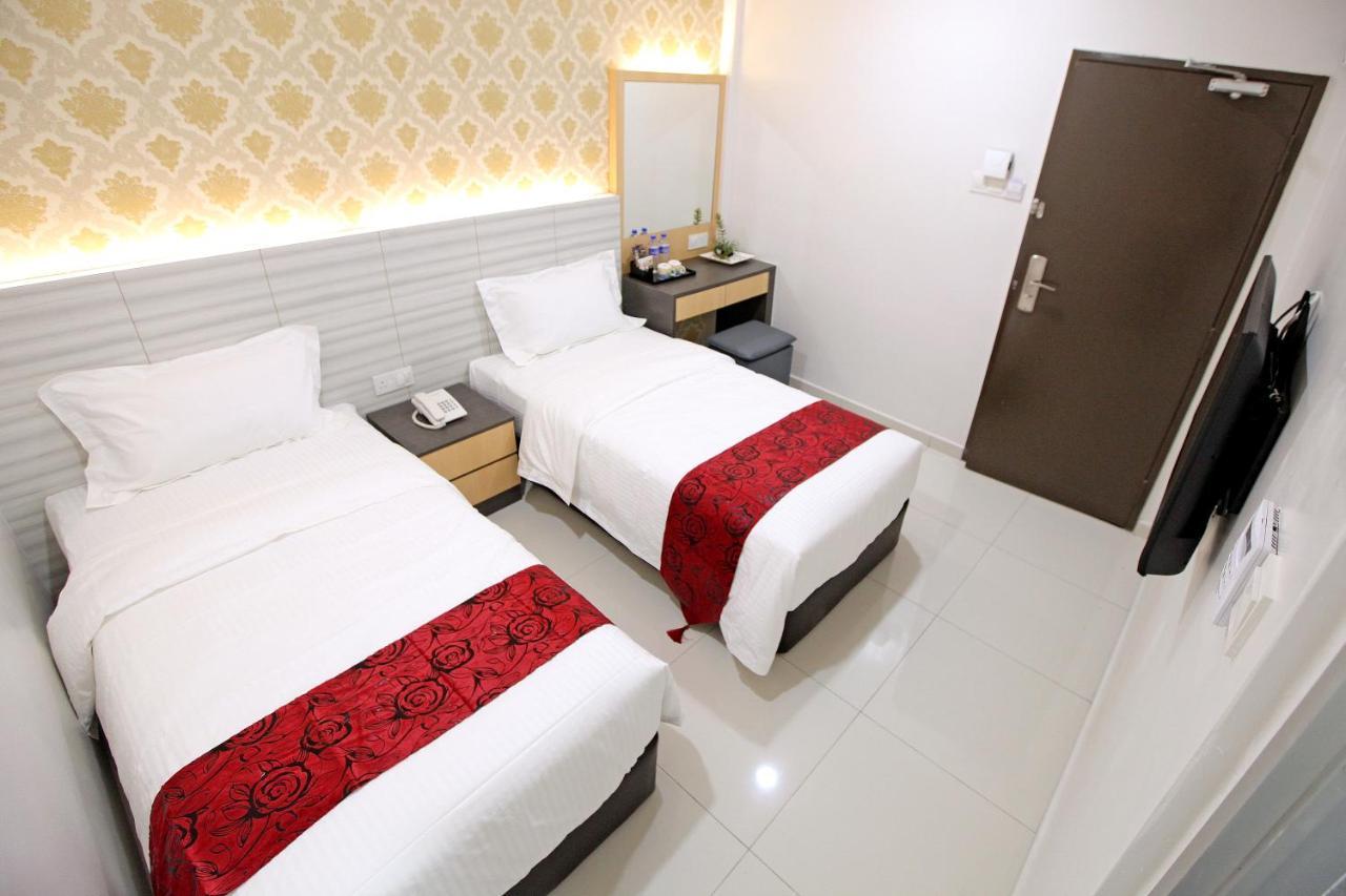 B&L Hotel Sungkai Esterno foto