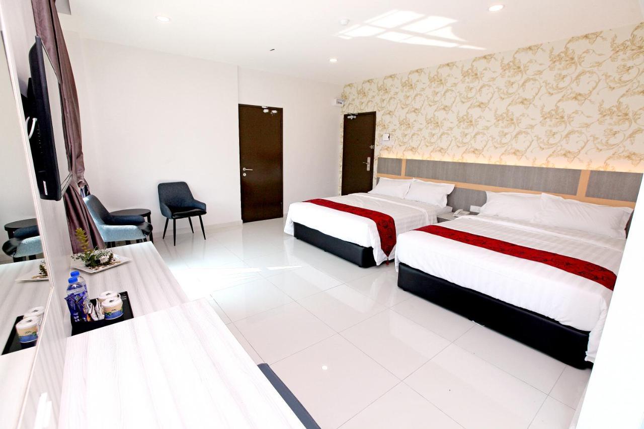 B&L Hotel Sungkai Esterno foto