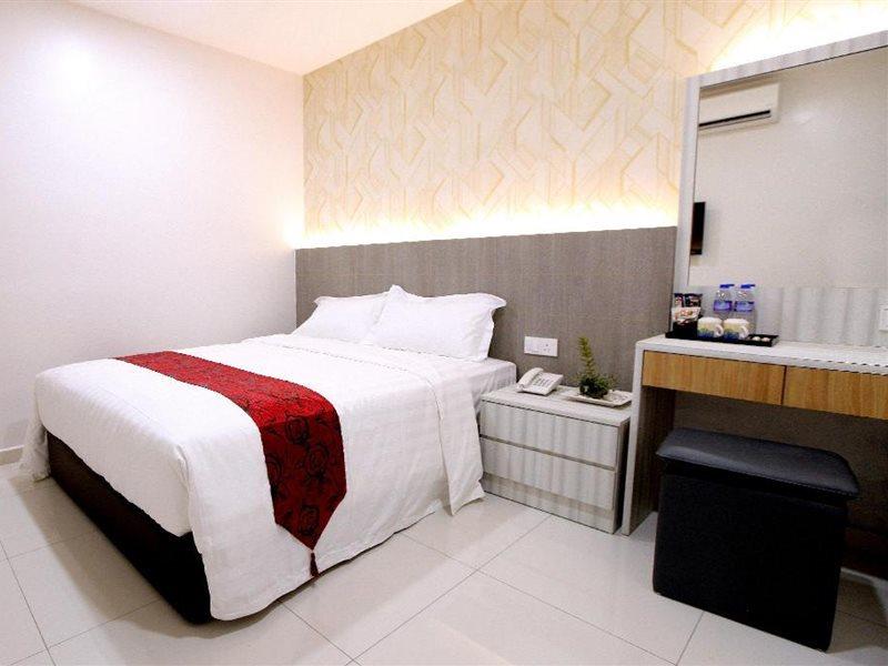 B&L Hotel Sungkai Esterno foto